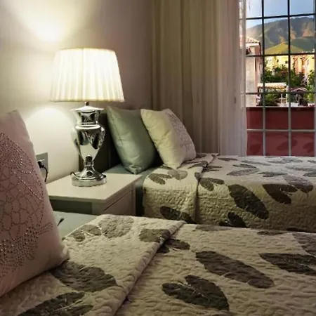 Gorgeous View & Sauna, Golf Villa *